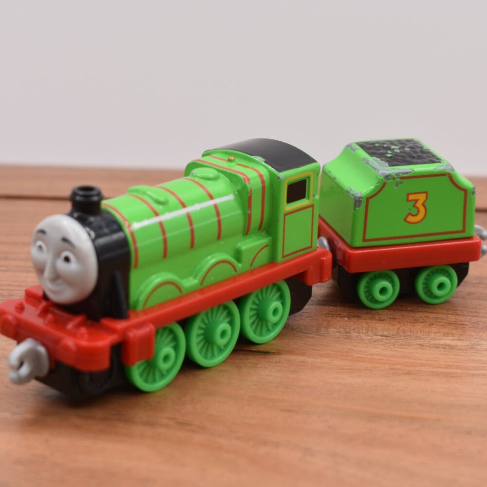 Henry 3 Diecast Trackmaster Engine Train Push Along Take and Play Mattel 2013